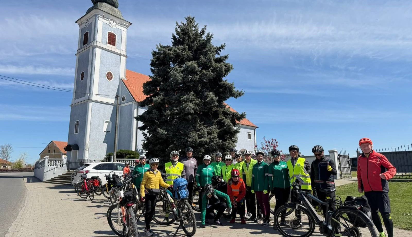 Biciklistički podvig uz Muru: Umirovljenici iz Hoča odvozili čak 190 kilometara