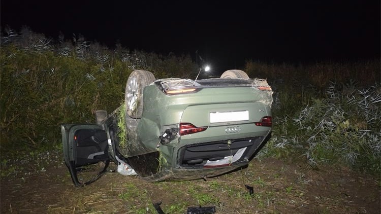 Teška prometna nesreća između Štefanca i Svetog Križa: Zbog neprilagođene brzine automobil se više puta prevrnuo niz kosinu